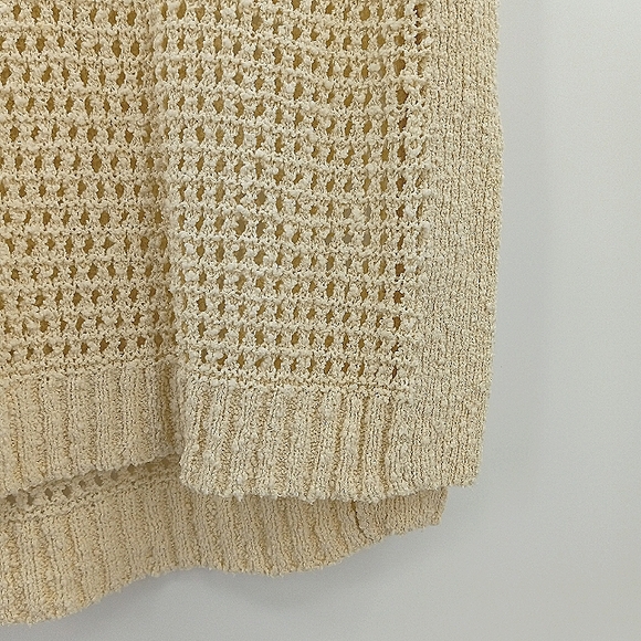 BCBGMAXAZRIA Cream Open Knit High Low Cotton Sweater Vest Size Medium - Picture 4 of 12
